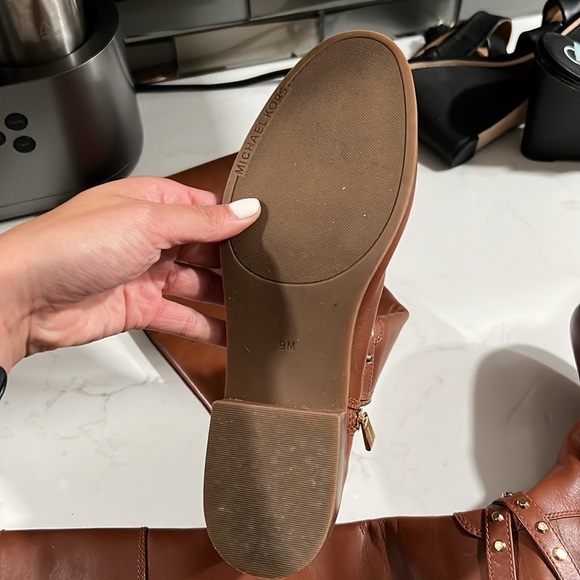 Michael Kors Preston Brown Leather Boot Size 9 NEW - Picture 4 of 4